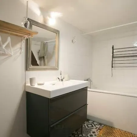 Atypique/belle Vue/parking Proche Apartment
