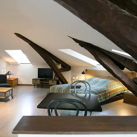 Atypique/belle Vue/parking Proche Apartment Perigueux